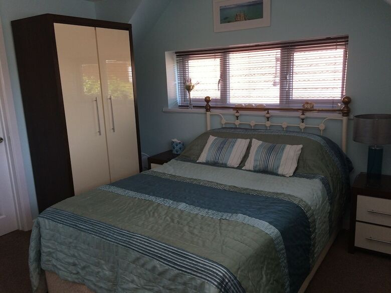 Waters Edge Bed & Breakfast