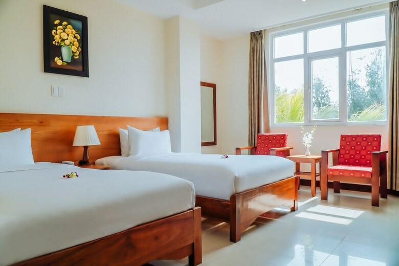 Starlet Hotel