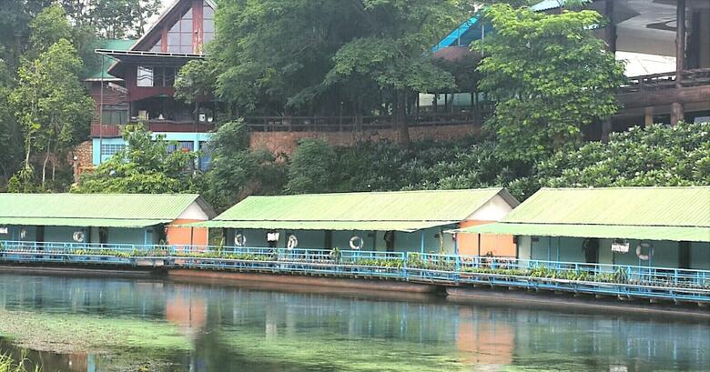 Suanphet Riverview Resort Hotel
