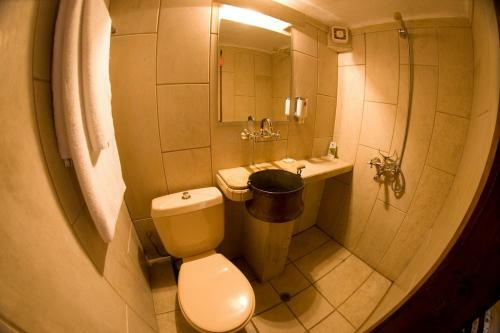 Dedo Pene Inn Hostel