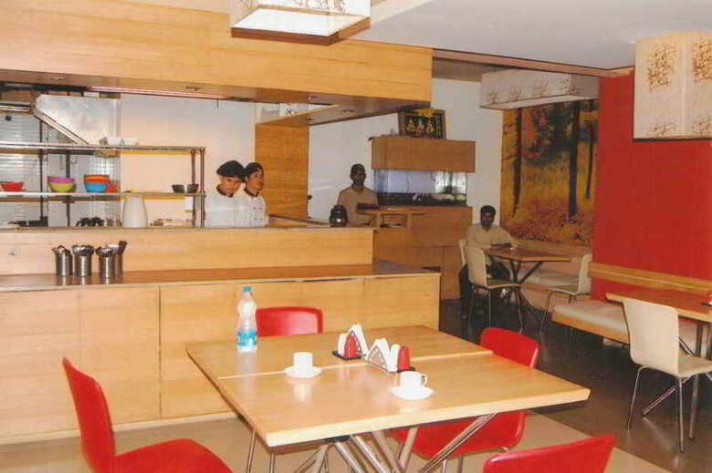 Rest Inn Hotel
