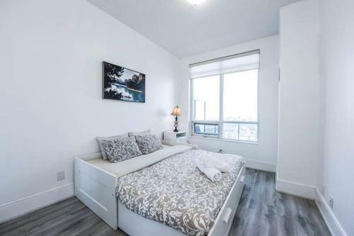 Planurstay - Panoramic Penthouse Apartment