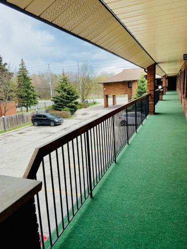 Green Acres Motel
