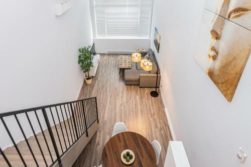 St Hubert Suites - Corporate Relocation Apartment