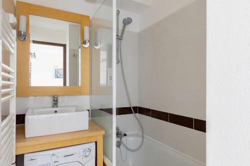 Appartement Entre La Plage Et Le Port Du Crouesty Apartment