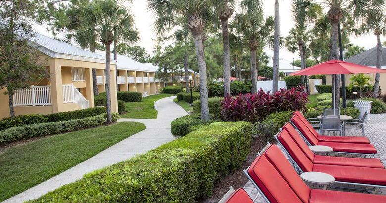 Wyndham Orlando Resort Hotel