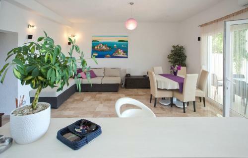 Apartments Paradise