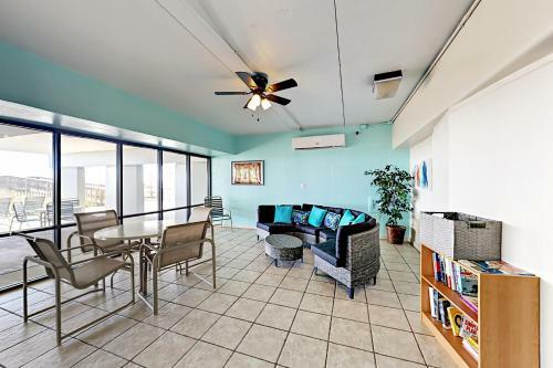 E Beach Condo #368 Apartment