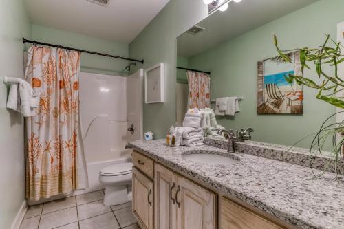 Blue Parrot West 6