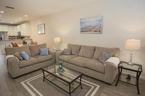 Set Sail At 7 By Pristine Properties Apartment