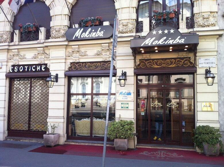 Mokinba Hotels King