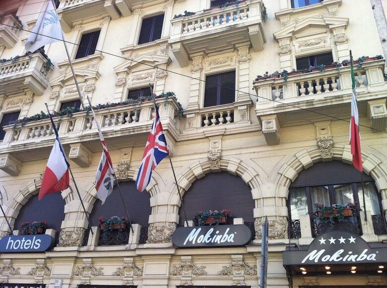 Mokinba Hotels King