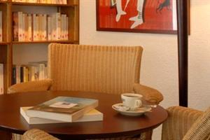 Kyriad Lyon Perrache Confluence Hotel