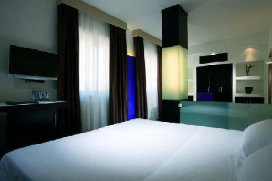 Tritone Hotel