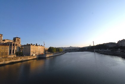 Le Phenix Hotel