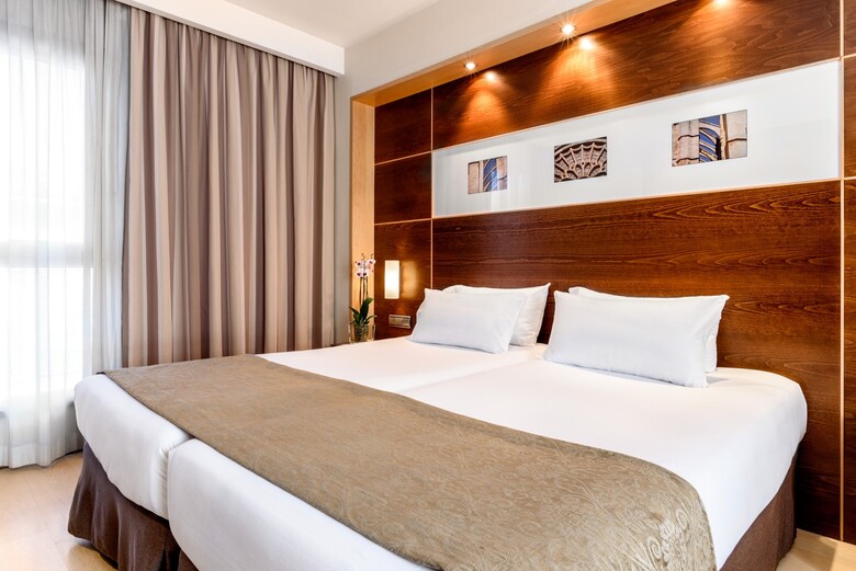 Exe Le�n Hotel