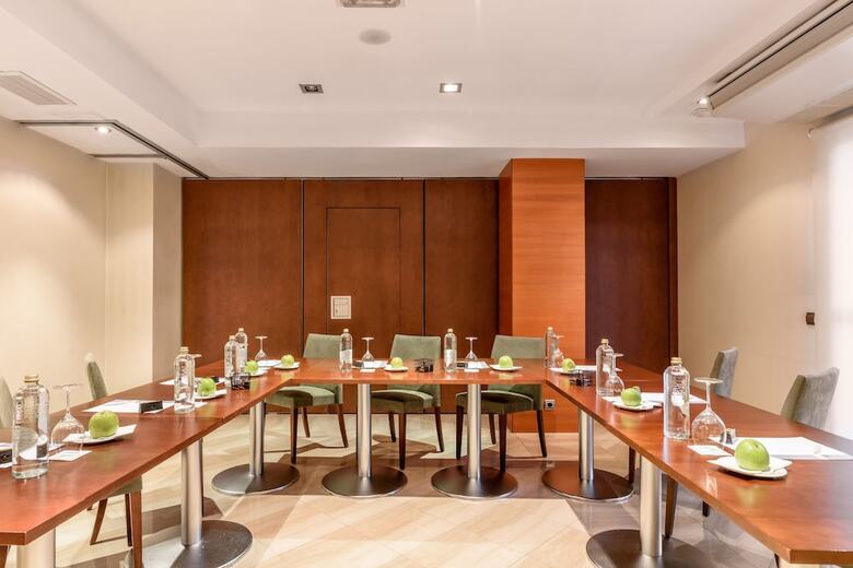 Exe Le�n Hotel
