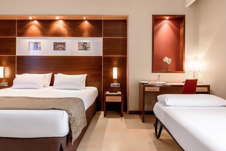 Exe Le�n Hotel
