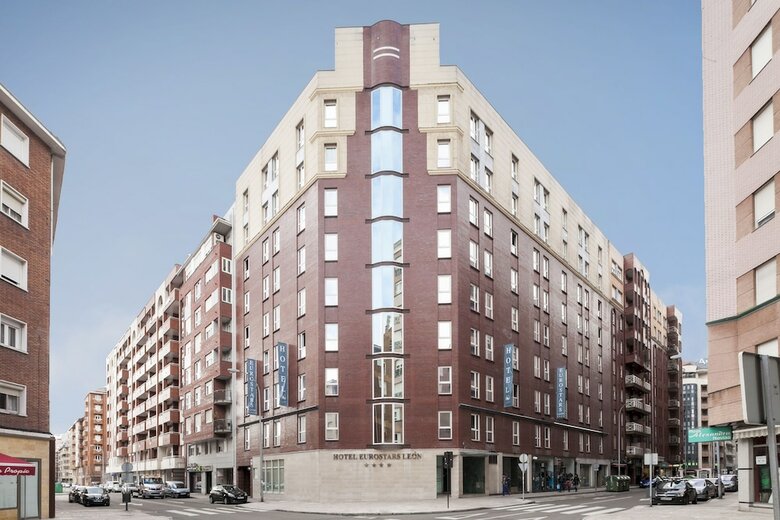 Exe Le�n Hotel