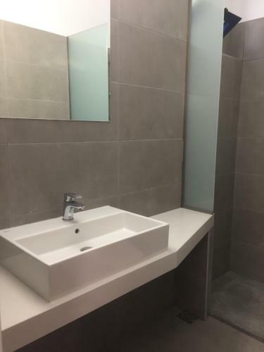 Blue Roses Apartment