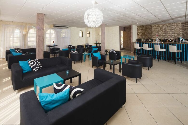 Cheerfulway Clube Brisamar Hotel