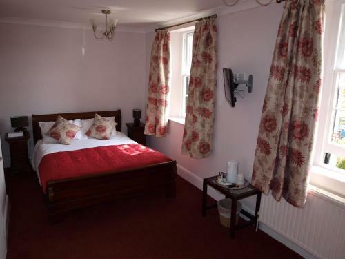 Manor Inn Galmpton Bed & Breakfast