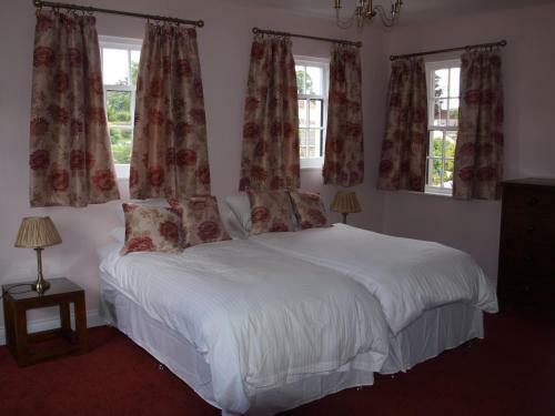 Manor Inn Galmpton Bed & Breakfast