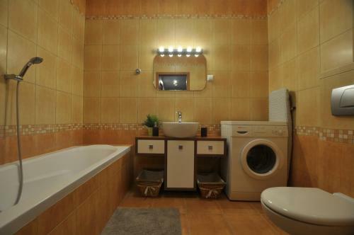 Fieldorfa Apartment