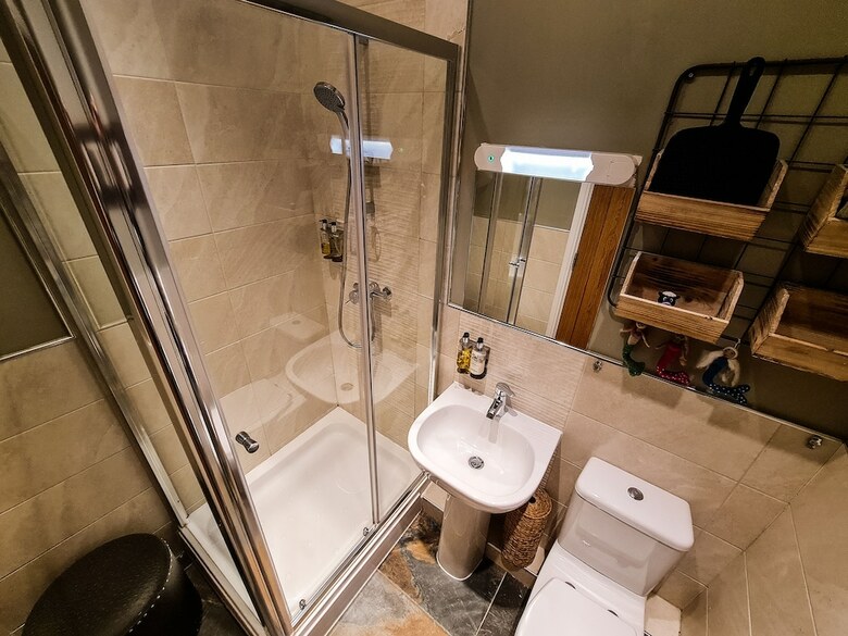 Grantham Arms Hotel