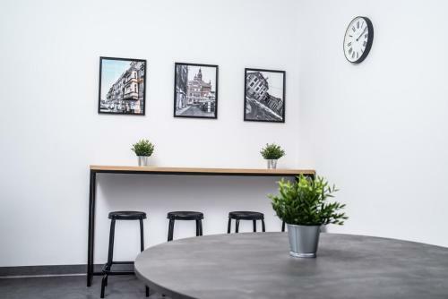 Chopin Host Hostel