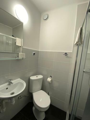 Ow Agawa Hostel