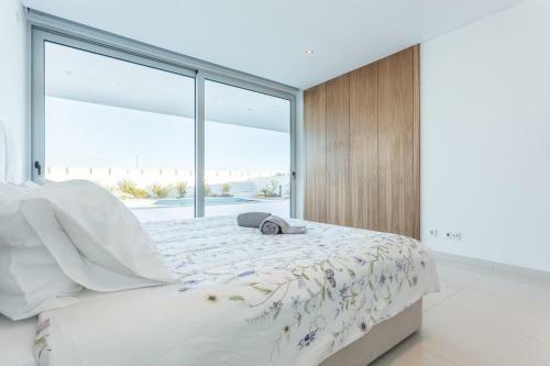 Vila Ponta Da Piedade Villa
