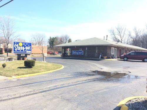 Sleep-ees Inn Motel