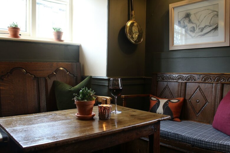 The Lamb Inn Hostel