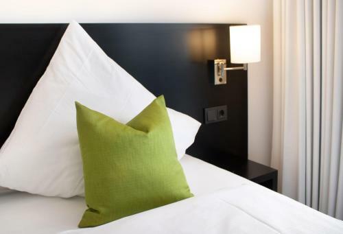 Swf Hotel