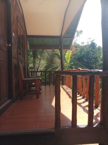Dusitbungalow Hostel