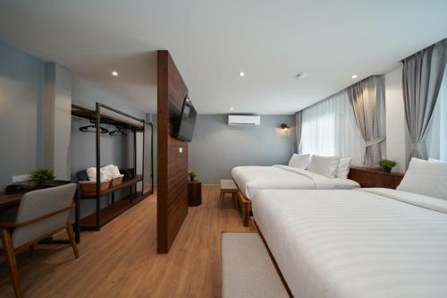 P2 Wood Loft Hotel
