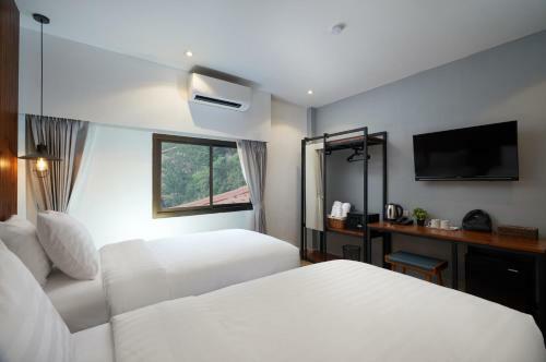 P2 Wood Loft Hotel