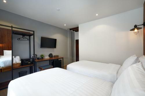 P2 Wood Loft Hotel