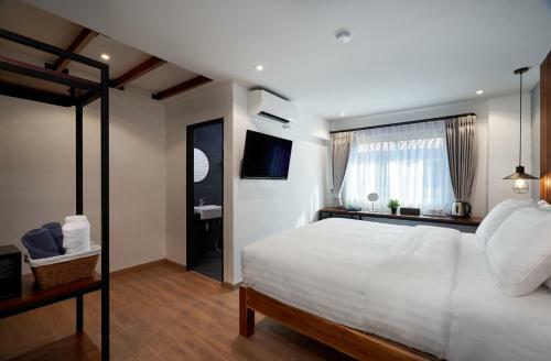 P2 Wood Loft Hotel