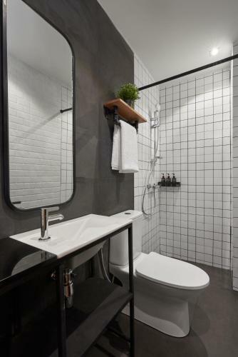 P2 Wood Loft Hotel