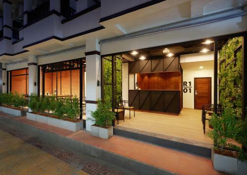 P2 Wood Loft Hotel