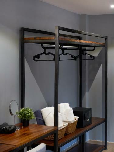 P2 Wood Loft Hotel