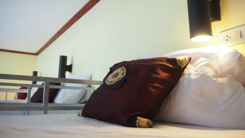 Chaokoh Phi Phi Resort And Dorm Room Hostel
