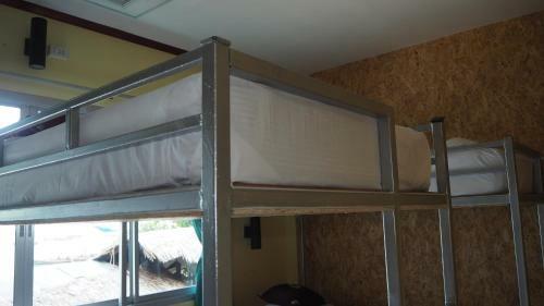 Chaokoh Phi Phi Resort And Dorm Room Hostel
