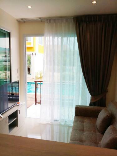Long N Joy Samui Apartments