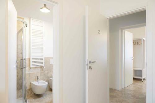 L'acqua E La Pietra Hostel