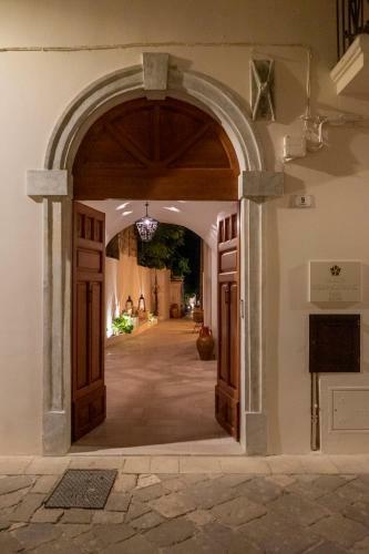 Palazzo Frangipane Bed & Breakfast