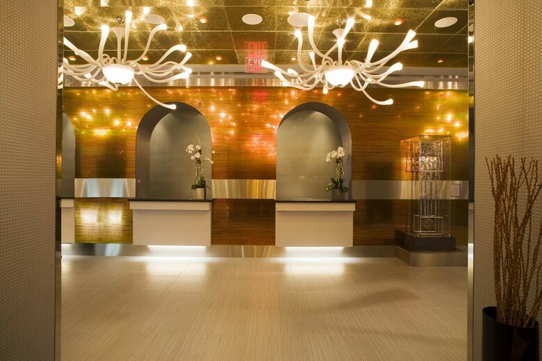 Oyo Times Square Hotel