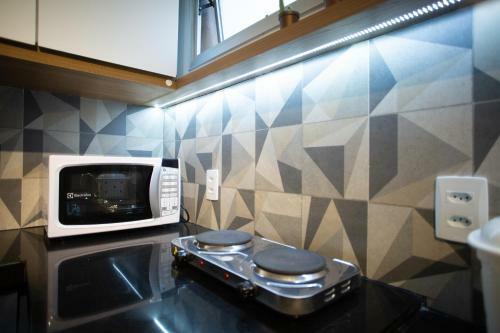 Flat Beverly Hills Apartment